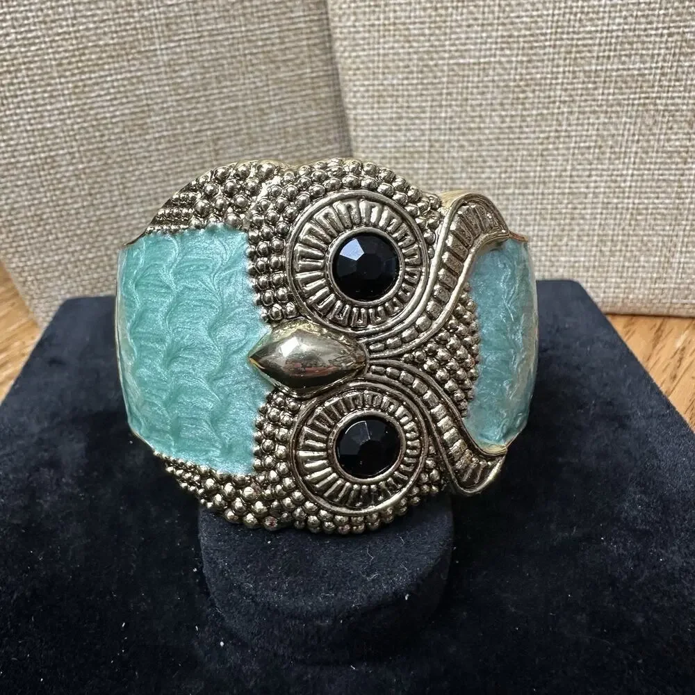 Sequin Nordstrom Green Owl Gold Tone Statement Enamel Bangle Bracelet Beauty #70